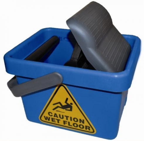 Edco 28600 Handy Step Bucket